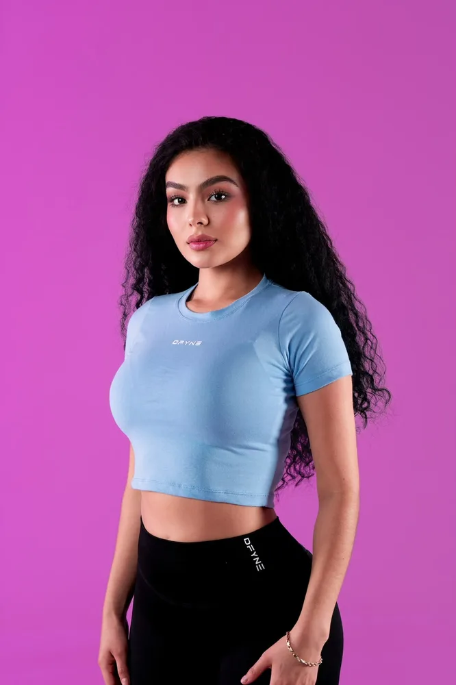 Top Clara en azul cielo