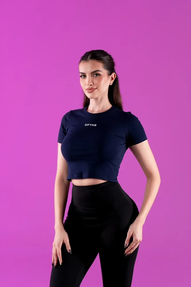 Top Clara en azul marino